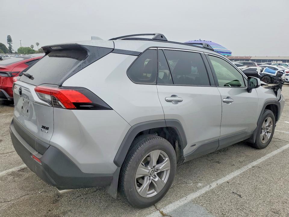 Продажа на аукционе авто 2025 Toyota Rav4 Hybrid, vin: JTMRWRFV2SJ065006, номер лота: 51966936