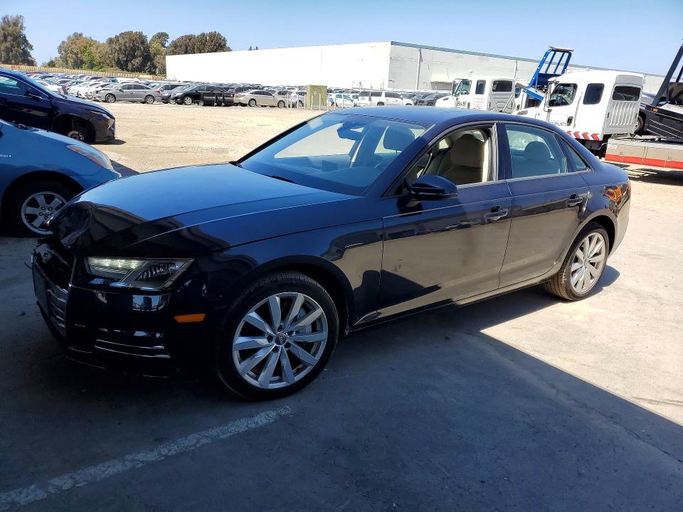 Продаж на аукціоні авто 2017 Audi A4, vin: WAUGNAF47HN019768, номер лоту: 54103146