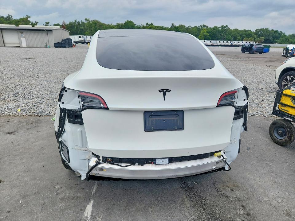 Продажа на аукционе авто 2022 Tesla Model Y, vin: 7SAYGDEE2NF433616, номер лота: 52654136