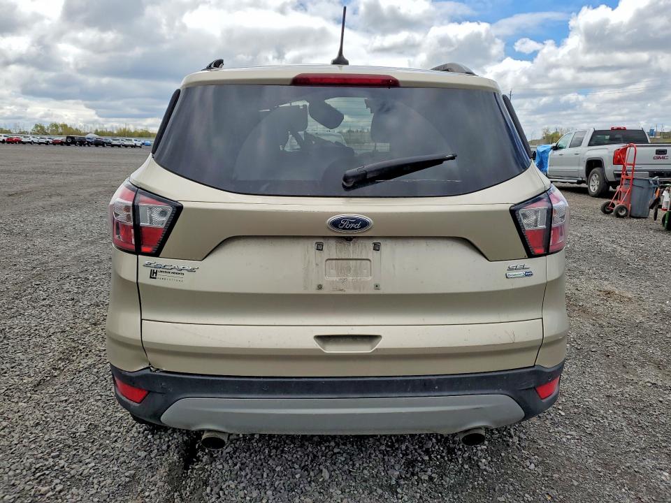 2018 Ford Escape მანქანა იყიდება აუქციონზე, vin: 1FMCU9HD3JUB31765, აუქციონის ნომერი: 53948016