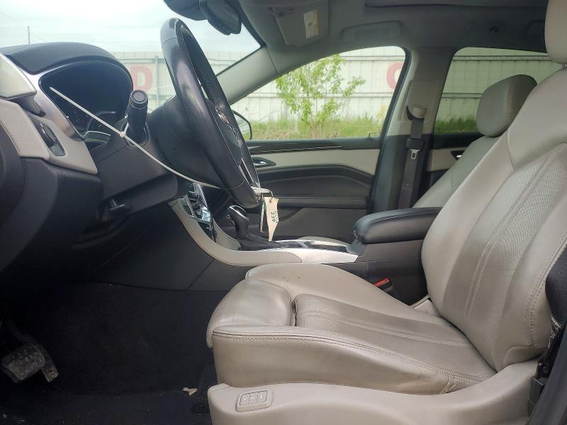 52327726 :رقم المزاد ، 3GYFNEE30FS570460 vin ، 2015 Cadillac Srx مزاد بيع