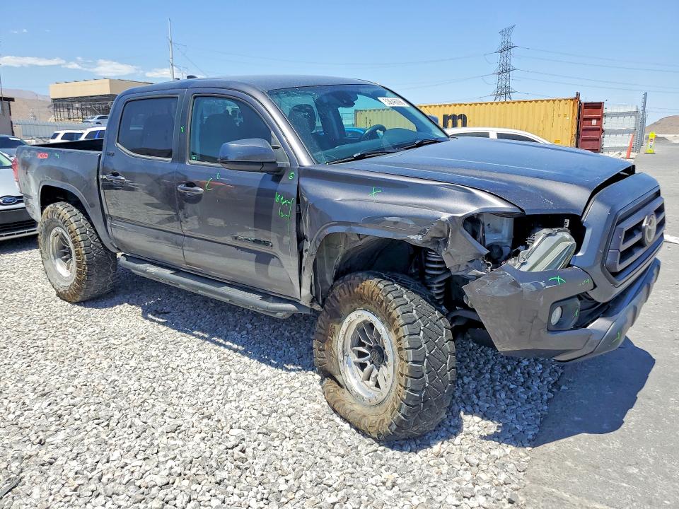 53646096 :رقم المزاد ، 5TFAX5GN3LX185705 vin ، 2020 Toyota Tacoma مزاد بيع
