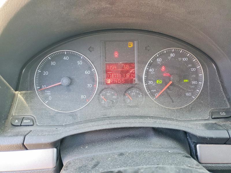 2009 Volkswagen Jetta მანქანა იყიდება აუქციონზე, vin: 3VWJM71K49M172640, აუქციონის ნომერი: 53283646
