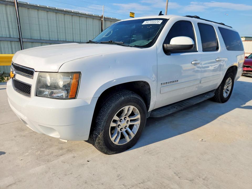 2014 Chevrolet Suburban მანქანა იყიდება აუქციონზე, vin: 1GNSCJE03ER234688, აუქციონის ნომერი: 54700026