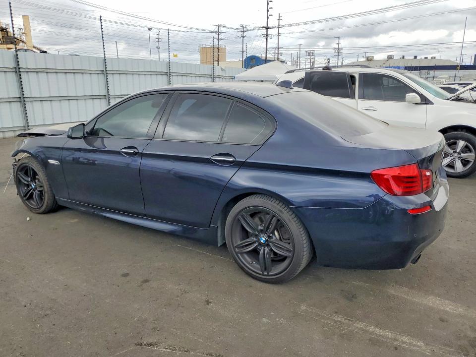 54882666 :رقم المزاد ، WBAFR7C5XDC828784 vin ، 2013 Bmw 535 مزاد بيع