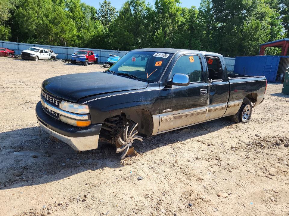 Auction sale of the 2002 Chevrolet Silverado, vin: 1GCEC19V22Z265213, lot number: 53217906