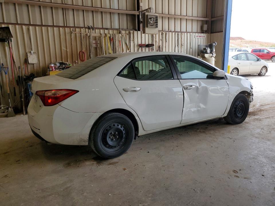 Aukcja sprzedaży 2018 Toyota Corolla, vin: 5YFBURHE0JP751561, numer aukcji: 52602436