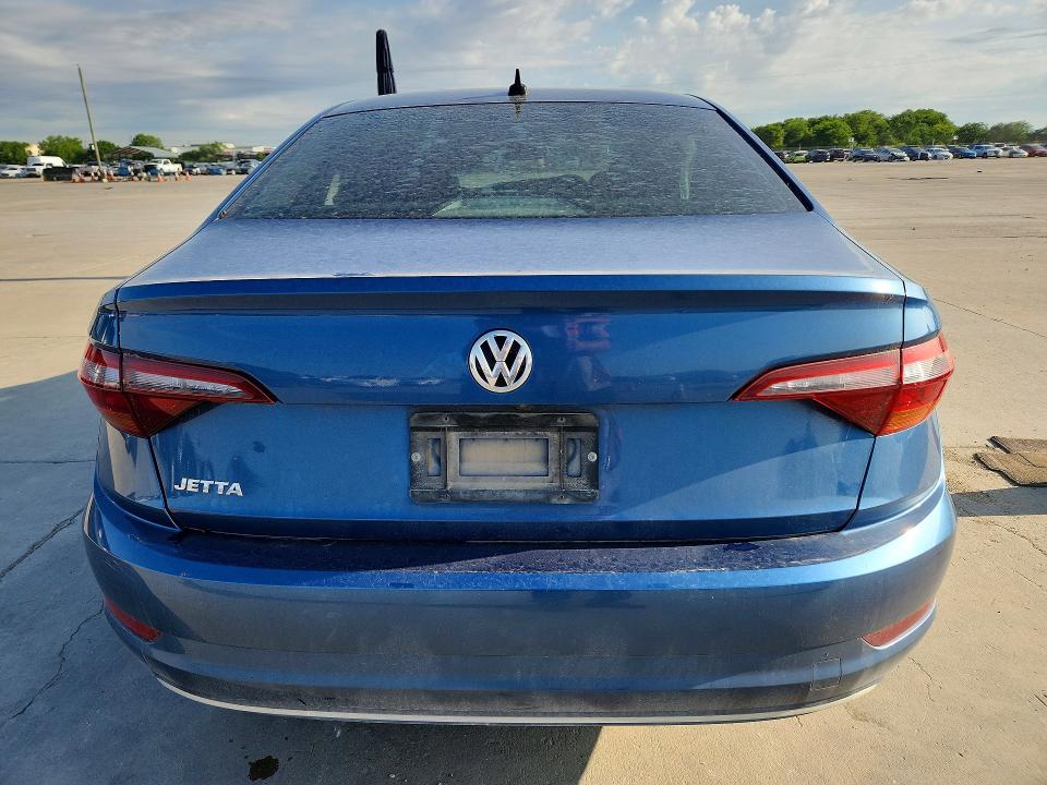 Продажа на аукционе авто 2019 Volkswagen Jetta, vin: 3VWE57BU2KM099711, номер лота: 52543736