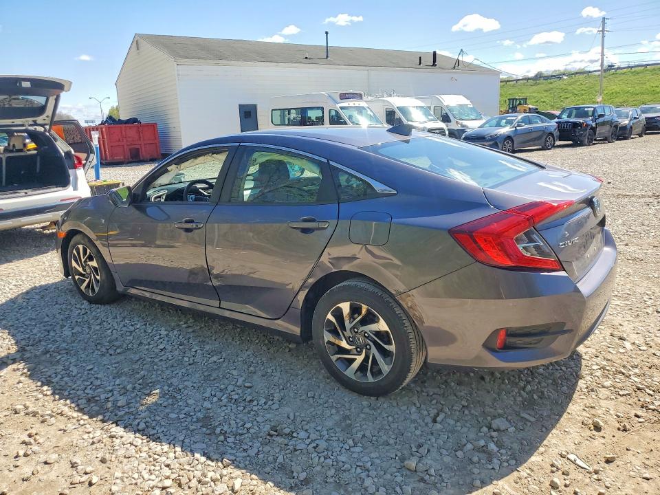 53933226 :رقم المزاد ، 2HGFC2F74JH565223 vin ، 2018 Honda Civic مزاد بيع