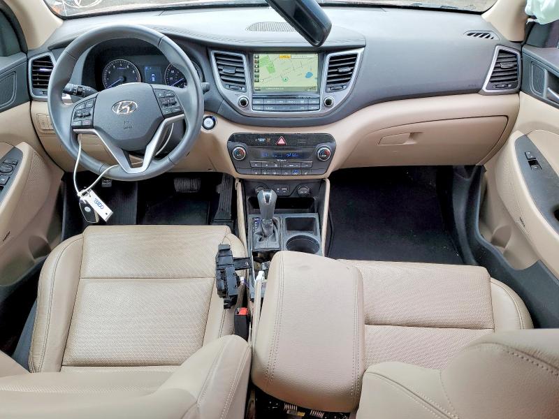 2017 Hyundai Tucson მანქანა იყიდება აუქციონზე, vin: KM8J3CA27HU364798, აუქციონის ნომერი: 52737656