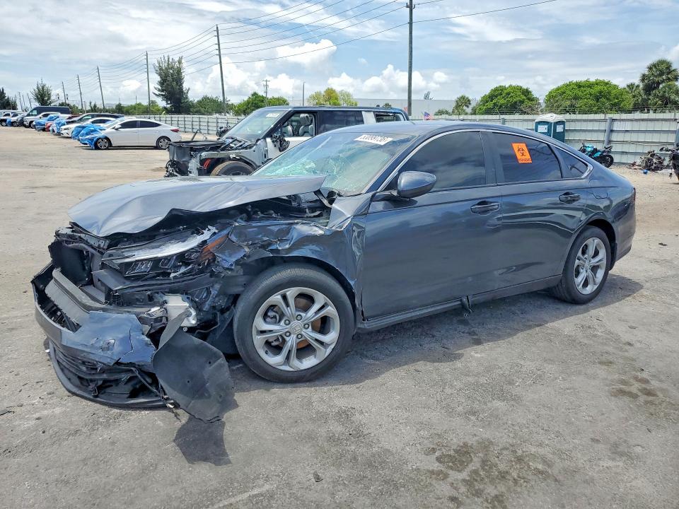 53099736 :رقم المزاد ، 1HGCY1F22RA087879 vin ، 2024 Honda Accord مزاد بيع