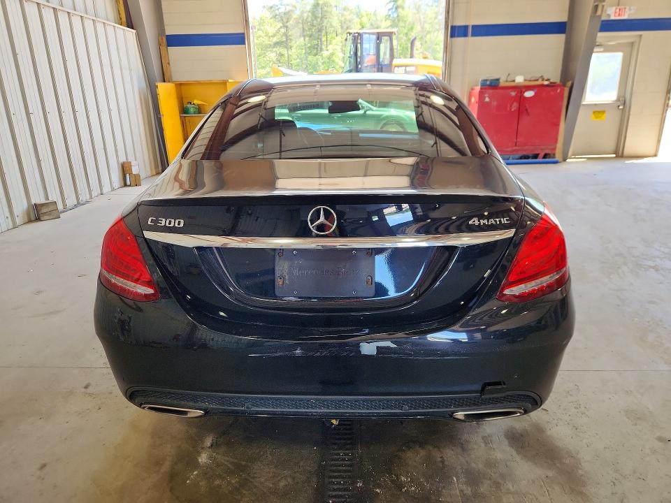 54988346 :رقم المزاد ، 55SWF4KB1JU259368 vin ، 2018 Mercedes-benz C مزاد بيع