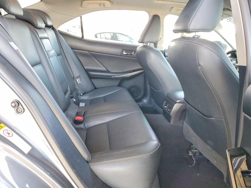 52419576 :رقم المزاد ، JTHBF1D20F5052148 vin ، 2015 Lexus Is مزاد بيع