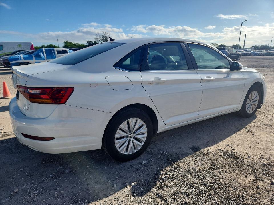 Продажа на аукционе авто 2019 Volkswagen Jetta, vin: 3VWC57BU7KM177794, номер лота: 52296796