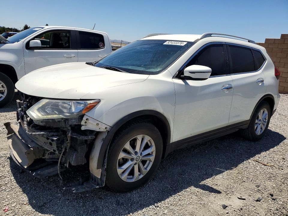 52433376 :رقم المزاد ، 5N1AT2MT5JC817813 vin ، 2018 Nissan Rogue مزاد بيع