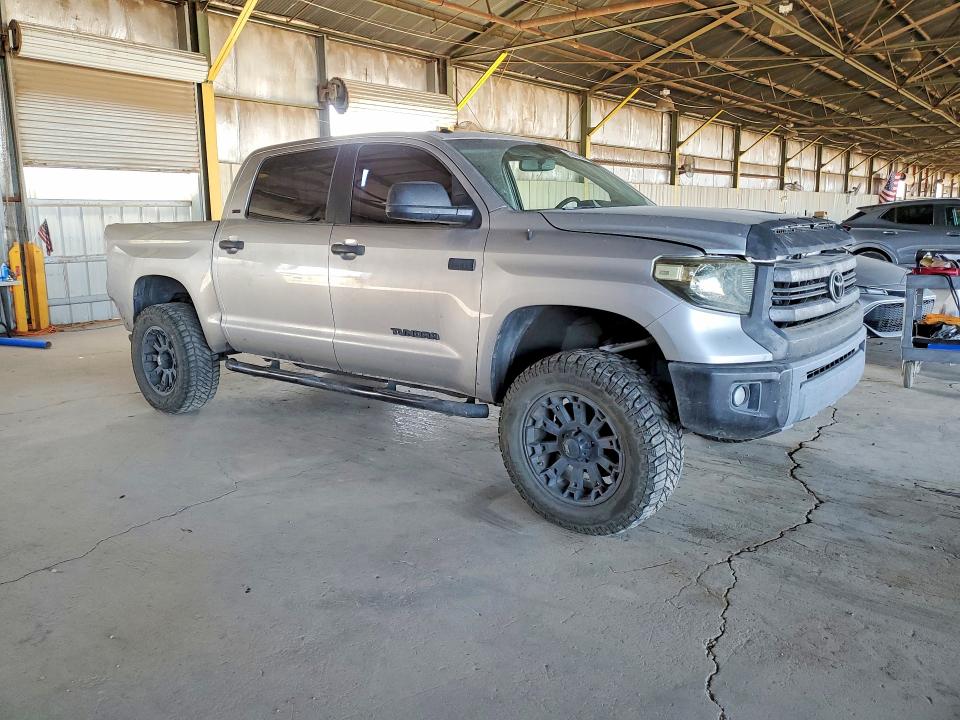 Продажа на аукционе авто 2016 Toyota Tundra, vin: 5TFDW5F12GX563064, номер лота: 53948536