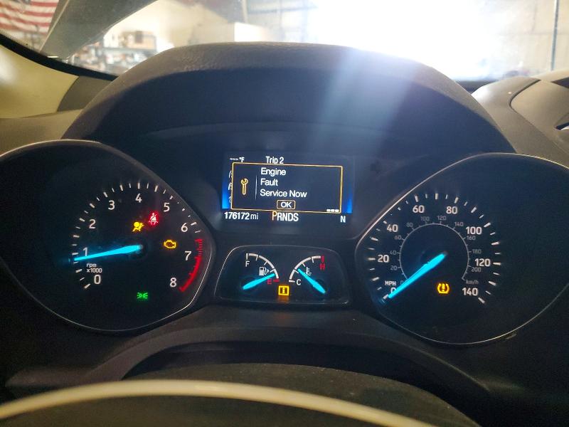 54437096 :رقم المزاد ، 1FMCU0GD3HUA13190 vin ، 2017 Ford Escape مزاد بيع