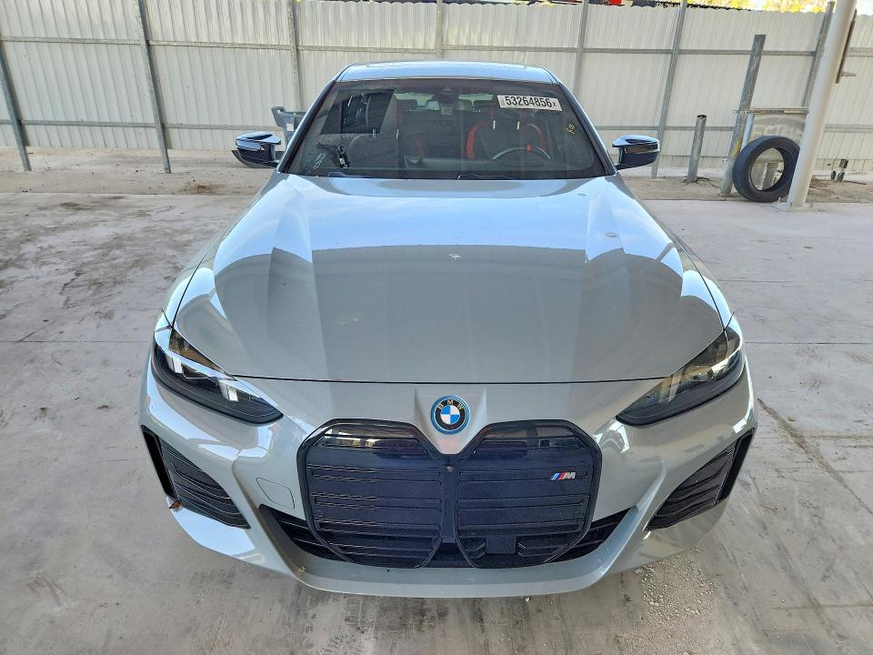 53264856 :رقم المزاد ، WBY33HD06SFT96110 vin ، 2025 Bmw I4 مزاد بيع