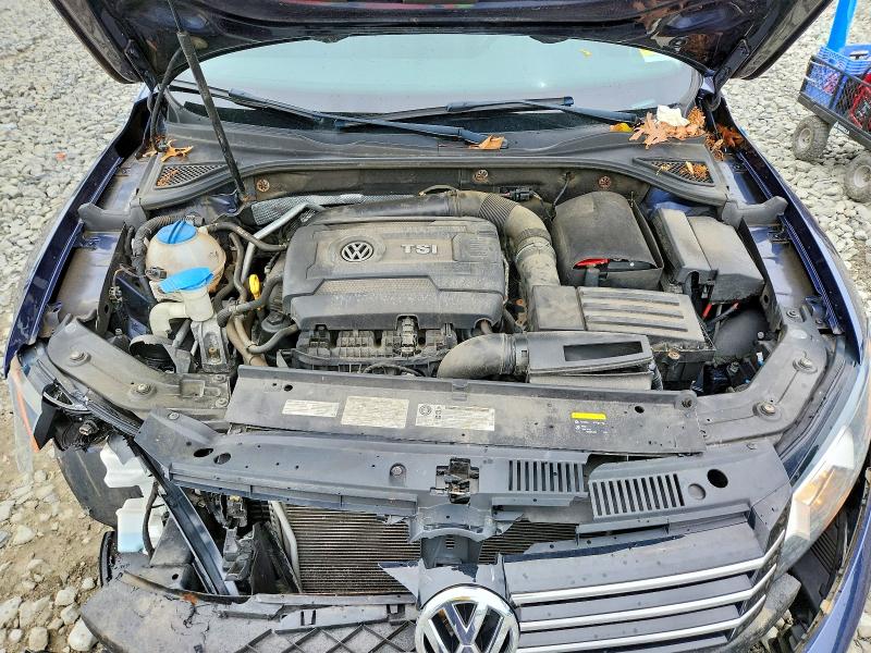 55105656 :رقم المزاد ، 1VWAT7A36FC101769 vin ، 2015 Volkswagen Passat مزاد بيع