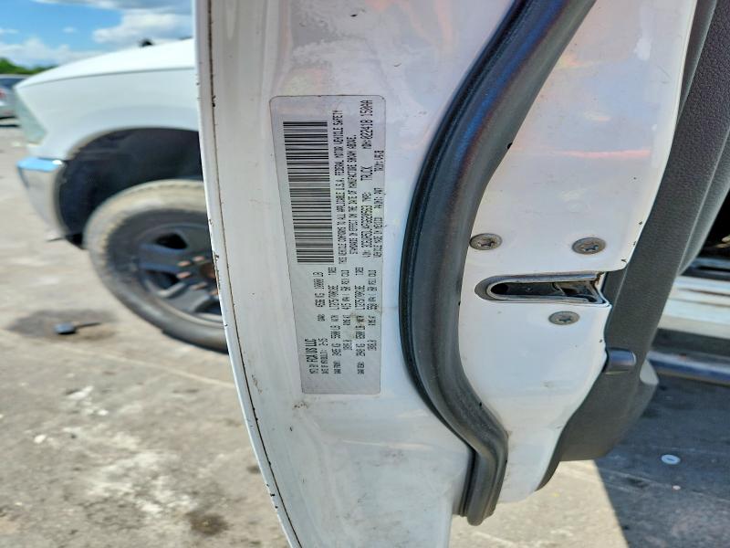 53374866 :رقم المزاد ، 3C6UR5DJ4FG620563 vin ، 2015 Ram 2500 مزاد بيع
