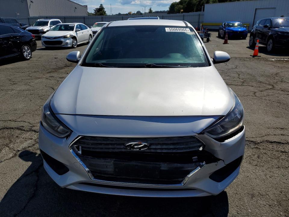 Продажа на аукционе авто 2018 Hyundai Accent, vin: 3KPC24A31JE023271, номер лота: 55069966
