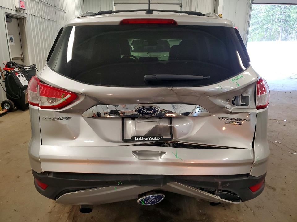 52048516 :رقم المزاد ، 1FMCU9J97FUA01940 vin ، 2015 Ford Escape مزاد بيع