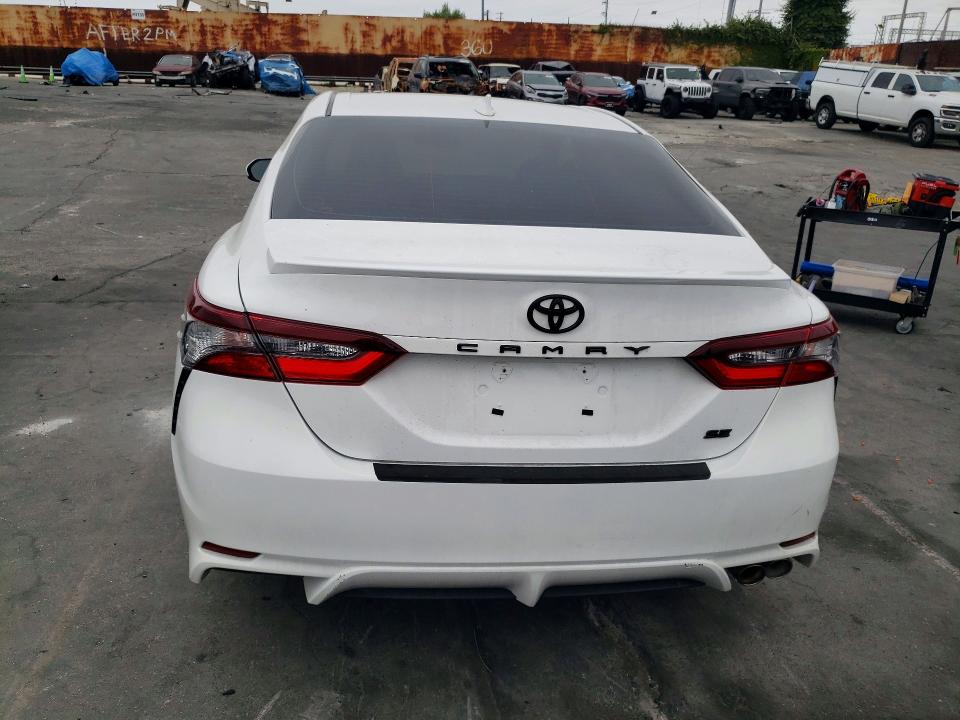 Aukcja sprzedaży 2021 Toyota Camry, vin: 4T1G11AK1MU570651, numer aukcji: 52839696