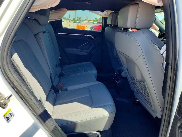 54276976 :رقم المزاد ، WA1DECF38N1128018 vin ، 2022 Audi Q3 مزاد بيع