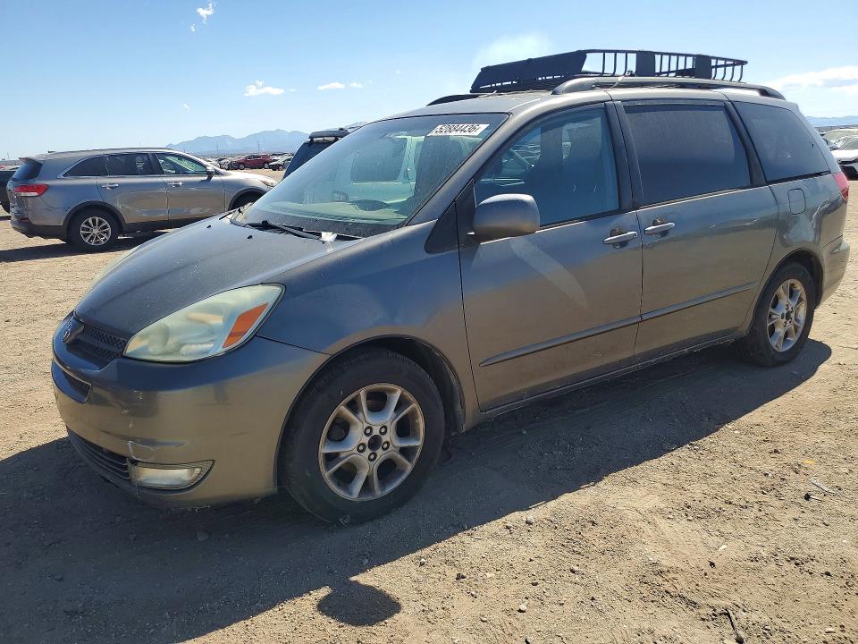 2004 Toyota Sienna მანქანა იყიდება აუქციონზე, vin: 5TDZA22C74S095392, აუქციონის ნომერი: 52884436