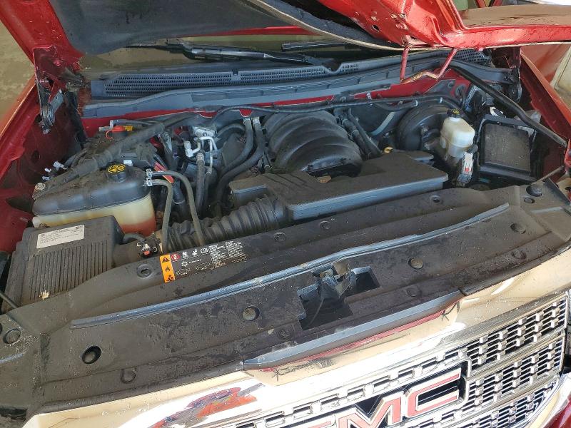 53740256 :رقم المزاد ، 3GTU2PEC3JG586858 vin ، 2018 Gmc Sierra مزاد بيع
