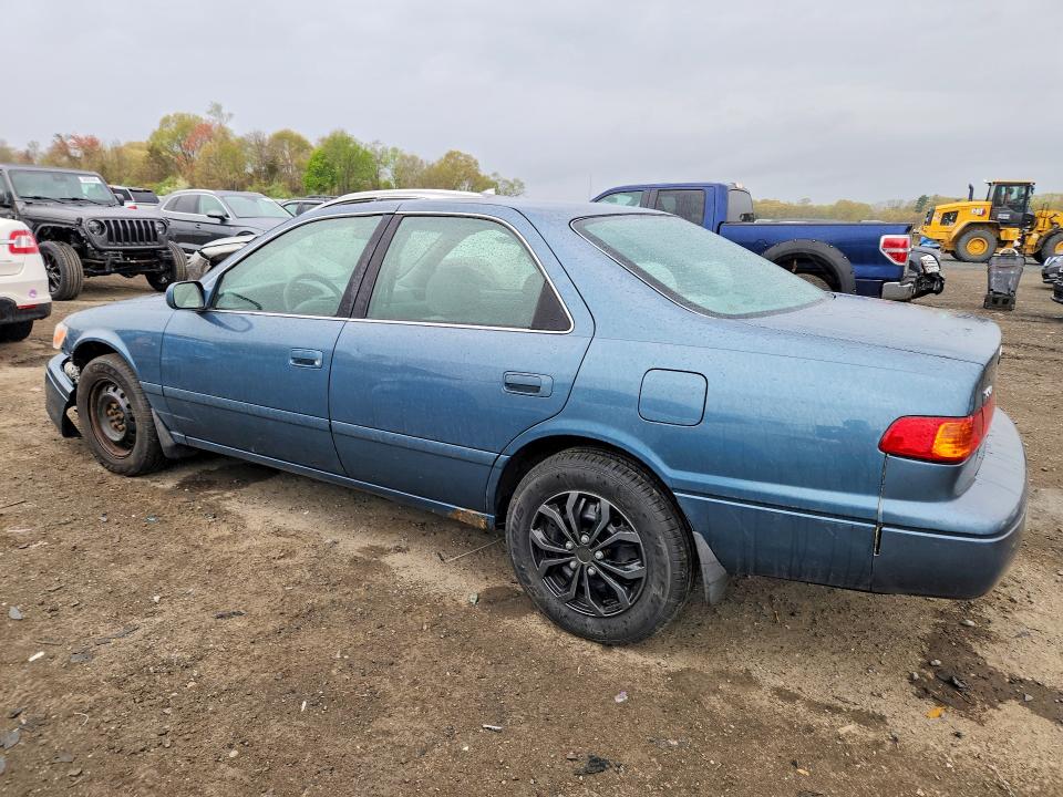 51966346 :رقم المزاد ، 4T1BG22K71U763153 vin ، 2001 Toyota Camry مزاد بيع