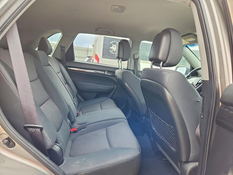 Продажа на аукционе авто 2011 Kia Sorento, vin: 5XYKTCA15BG066999, номер лота: 52658976