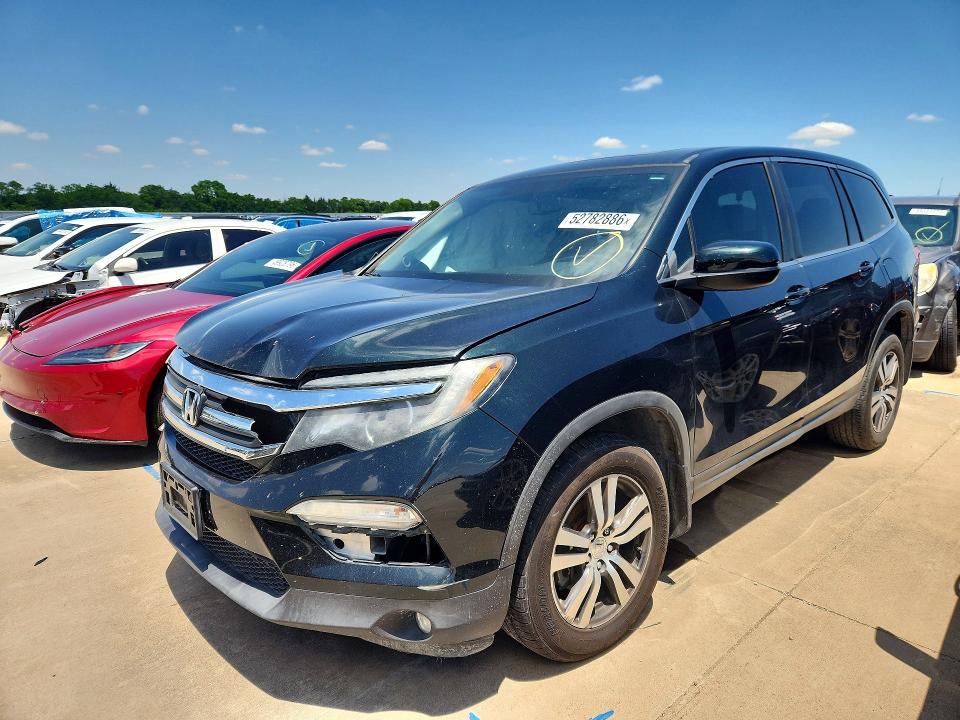 52782886 :رقم المزاد ، 5FNYF5H50GB031677 vin ، 2016 Honda Pilot مزاد بيع