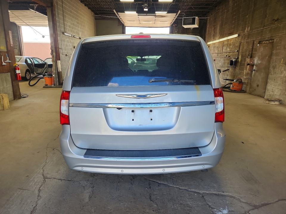 2011 Chrysler Town & Country მანქანა იყიდება აუქციონზე, vin: 2A4RR8DG0BR631594, აუქციონის ნომერი: 55288176