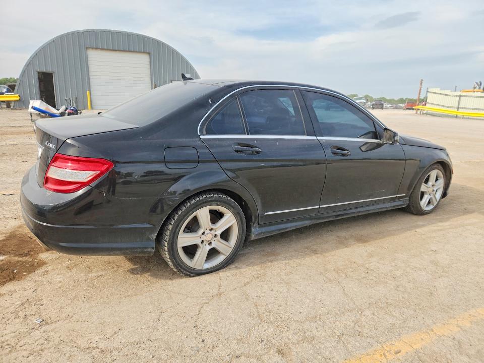53415846 :رقم المزاد ، WDDGF8BB5AR088380 vin ، 2010 Mercedes-benz C مزاد بيع