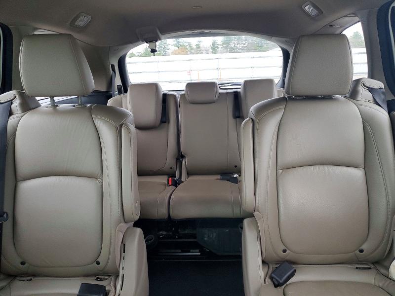 Продаж на аукціоні авто 2018 Honda Odyssey, vin: 5FNRL6H71JB055921, номер лоту: 52576456