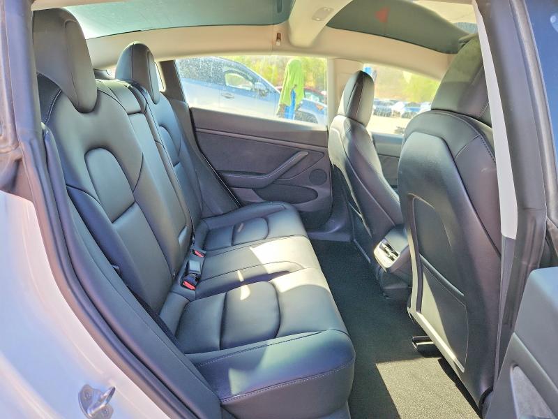 Продаж на аукціоні авто 2022 Tesla Model 3, vin: 5YJ3E1EB5NF209807, номер лоту: 52434026