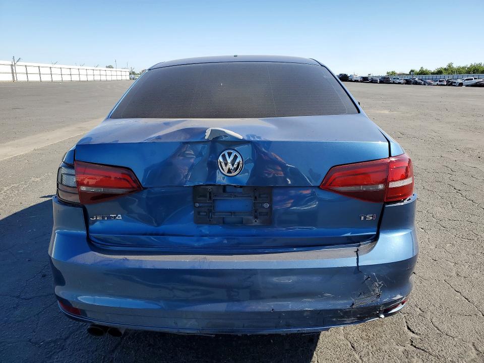 Aukcja sprzedaży 2018 Volkswagen Jetta, vin: 3VW2B7AJ2JM259460, numer aukcji: 53204336