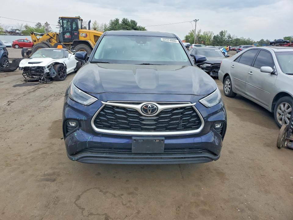 Aukcja sprzedaży 2022 Toyota Highlander, vin: 5TDBZRBH2NS206401, numer aukcji: 52374066
