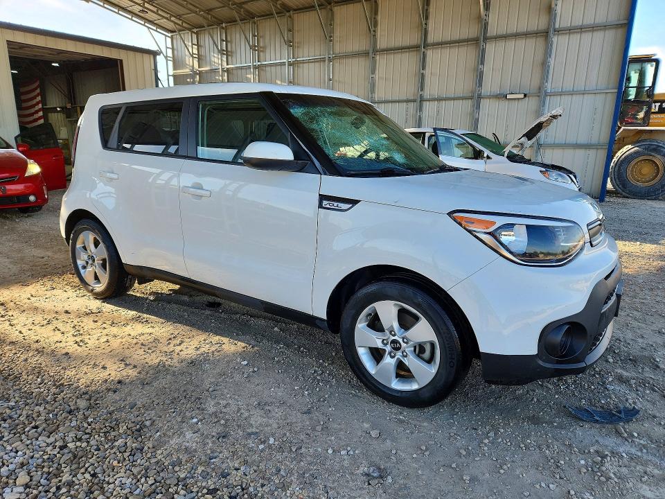 51974686 :رقم المزاد ، KNDJN2A20H7478830 vin ، 2017 Kia Soul مزاد بيع