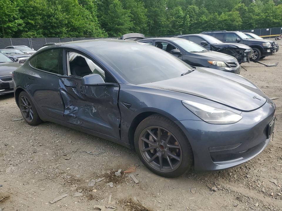 54418556 :رقم المزاد ، 5YJ3E1EA0PF639383 vin ، 2023 Tesla Model 3 مزاد بيع