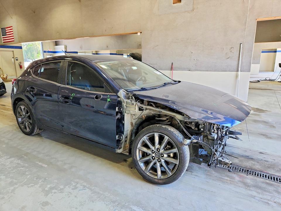 Продаж на аукціоні авто 2018 Mazda 3, vin: 3MZBN1L32JM270185, номер лоту: 51953486