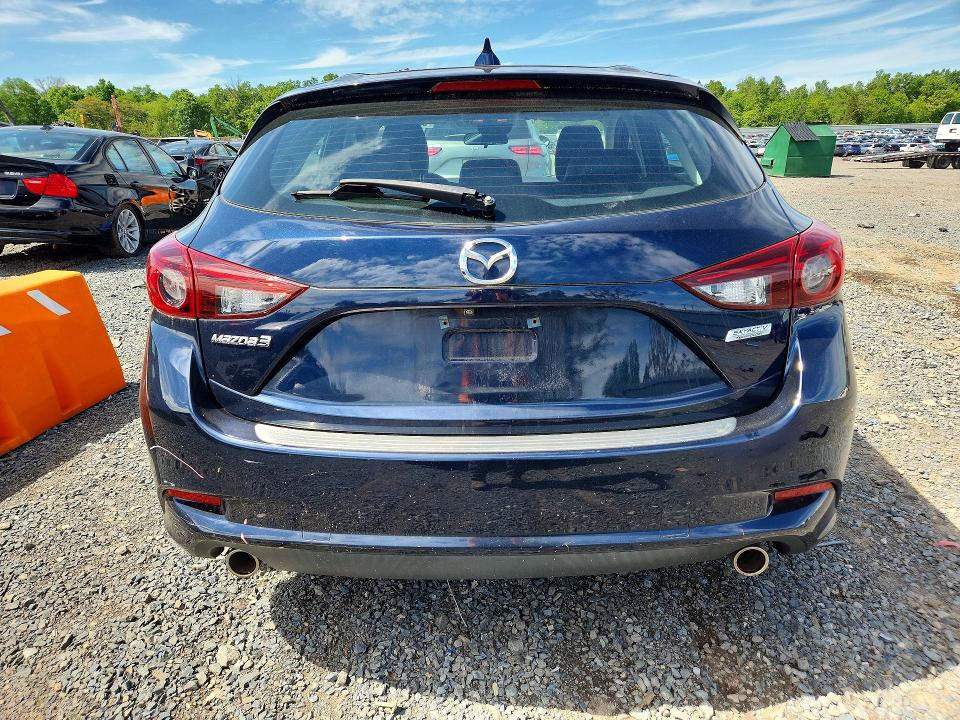 Продажа на аукционе авто 2018 Mazda 3, vin: 3MZBN1L30JM223317, номер лота: 55016916