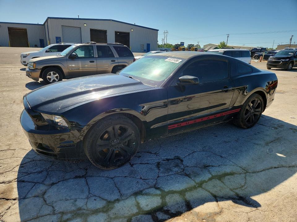 53231496 :رقم المزاد ، 1ZVBP8AM5E5326856 vin ، 2014 Ford Mustang مزاد بيع