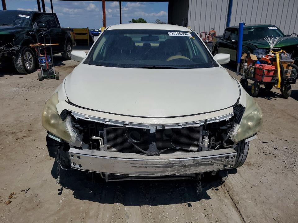 Продаж на аукціоні авто 2015 Nissan Altima, vin: 1N4AL3AP9FC573582, номер лоту: 52756496