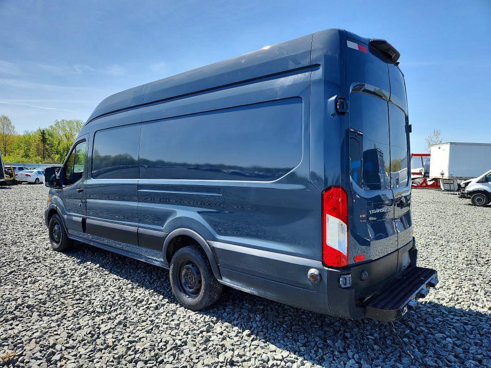 61620426 :رقم المزاد ، 1FTBR3X84LKA48640 vin ، 2020 Ford Transit مزاد بيع