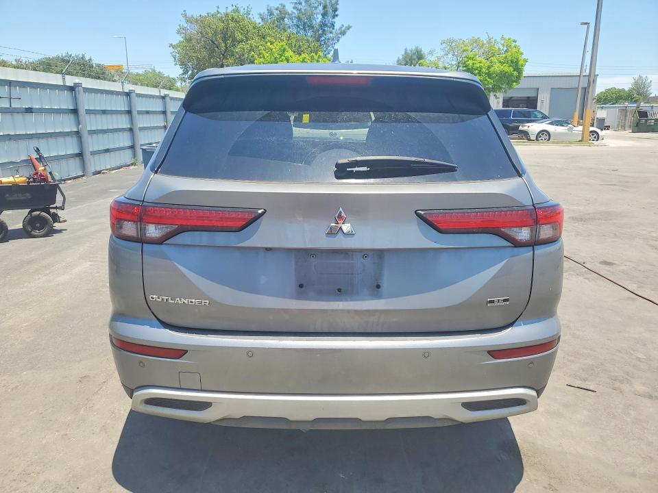 2022 Mitsubishi Outlander მანქანა იყიდება აუქციონზე, vin: JA4J3UA80NZ005221, აუქციონის ნომერი: 53701846