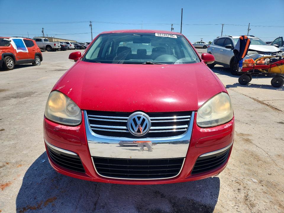 53126796 :رقم المزاد ، 3VWGF81K97M124333 vin ، 2007 Volkswagen Jetta مزاد بيع