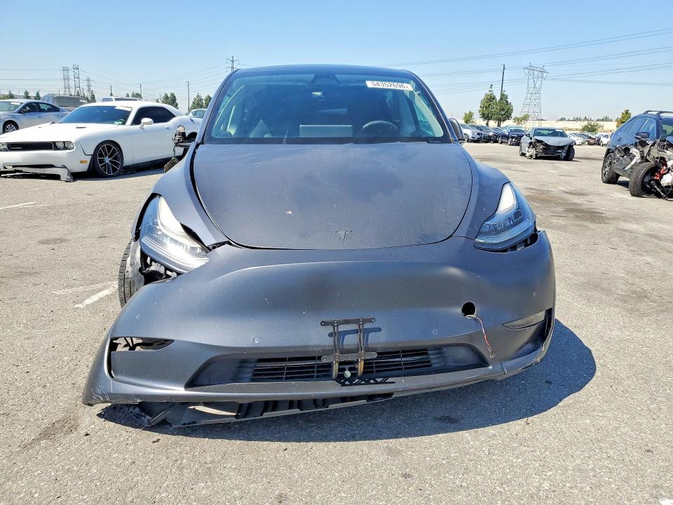 Продажа на аукционе авто 2021 Tesla Model Y, vin: 5YJYGDEE9MF077273, номер лота: 54352696