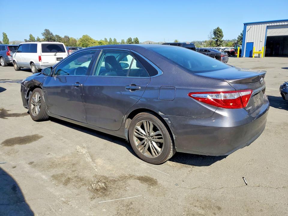 Продаж на аукціоні авто 2015 Toyota Camry, vin: 4T1BF1FK0FU952029, номер лоту: 53974936